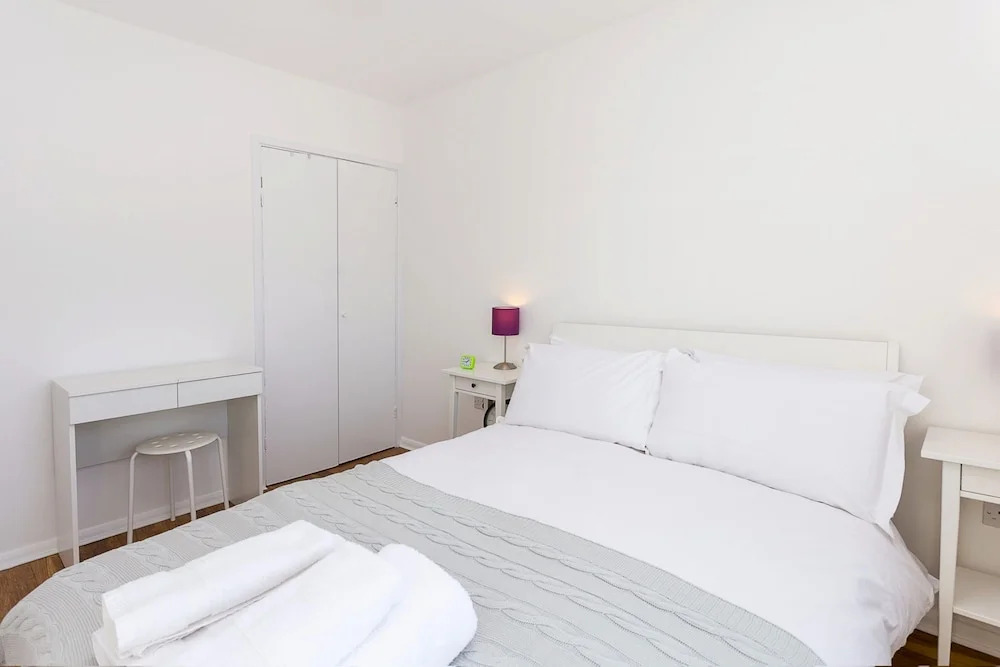 Newly Renovated 2 Bed in Stylish Southwark