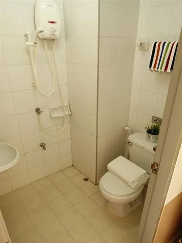 Golden Apartment