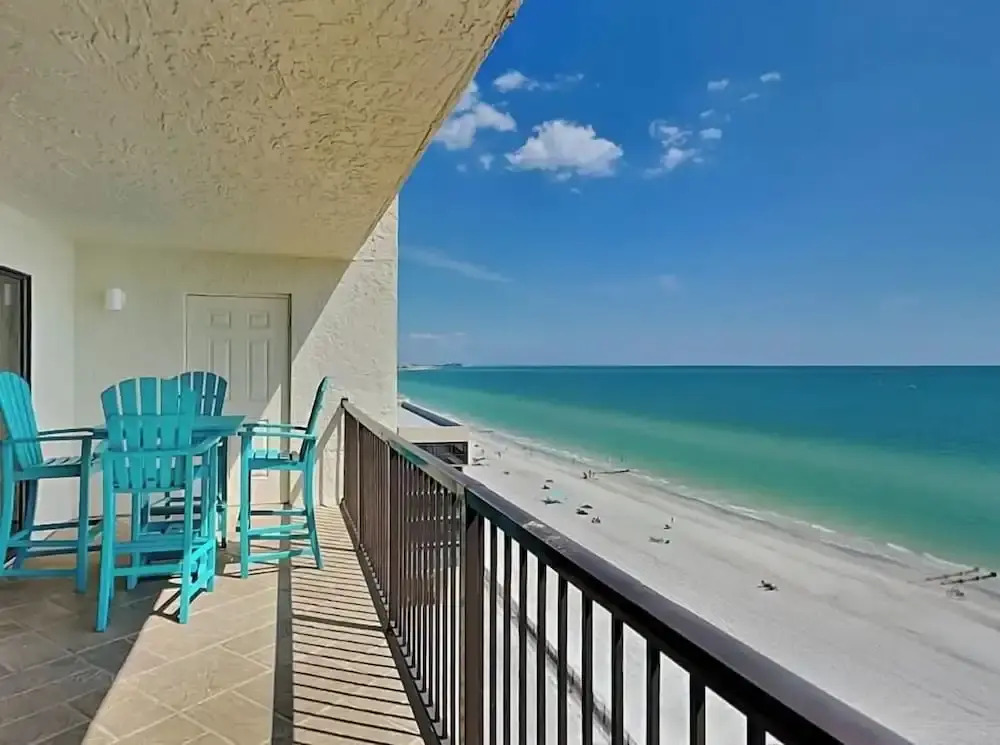 Ocean Sands 1-1002