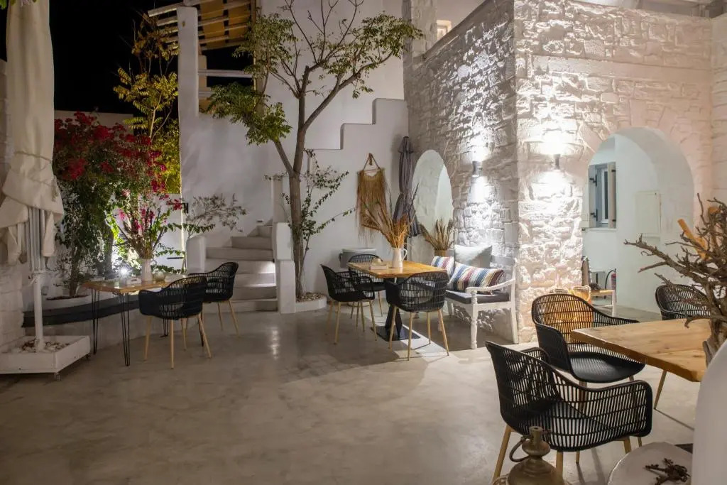 8 Keys Residence
