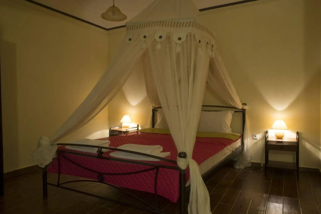 Cavo Plako Villas