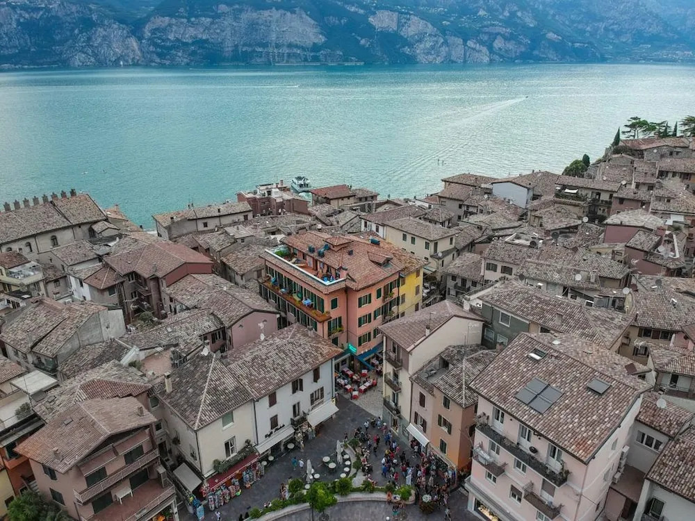 Hotel Lago Di Garda