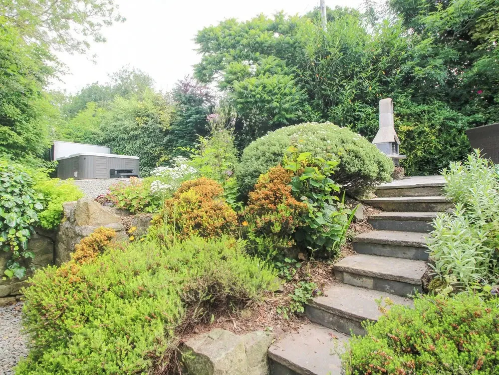 Wayside House