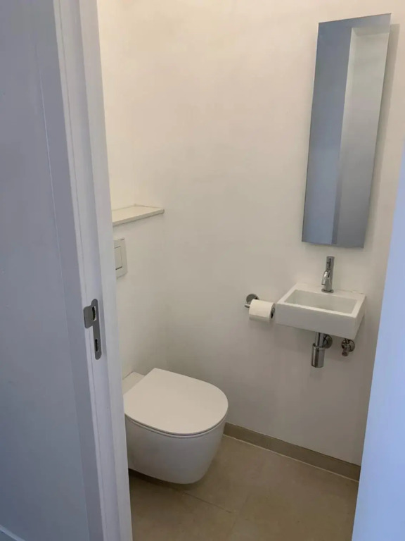 Nieuwbouwappartement Lippenslaan,met 2 zonnige terrassen