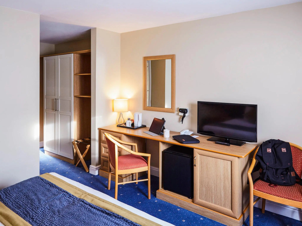 Mercure Newbury West Grange Hotel