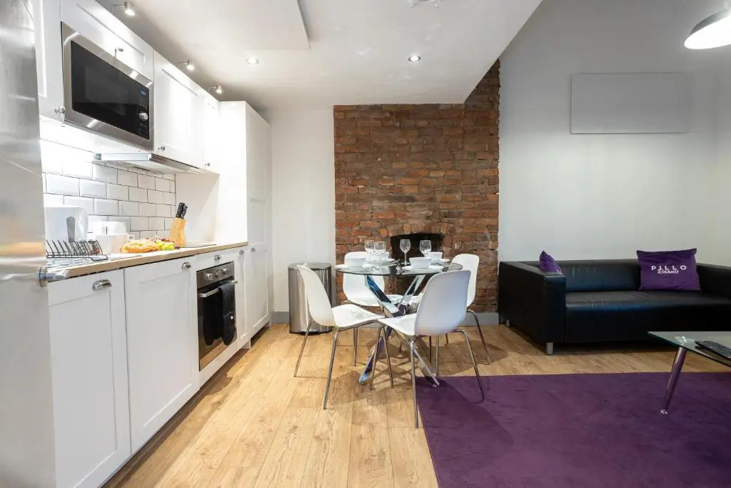Pillo Rooms Apartments - Salford