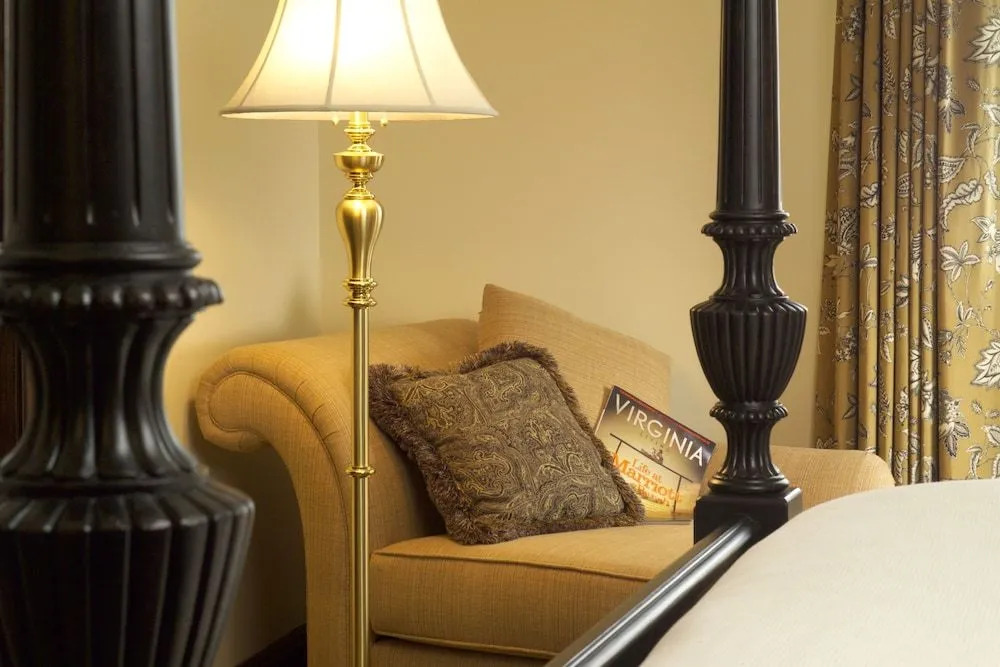 General Francis Marion Hotel