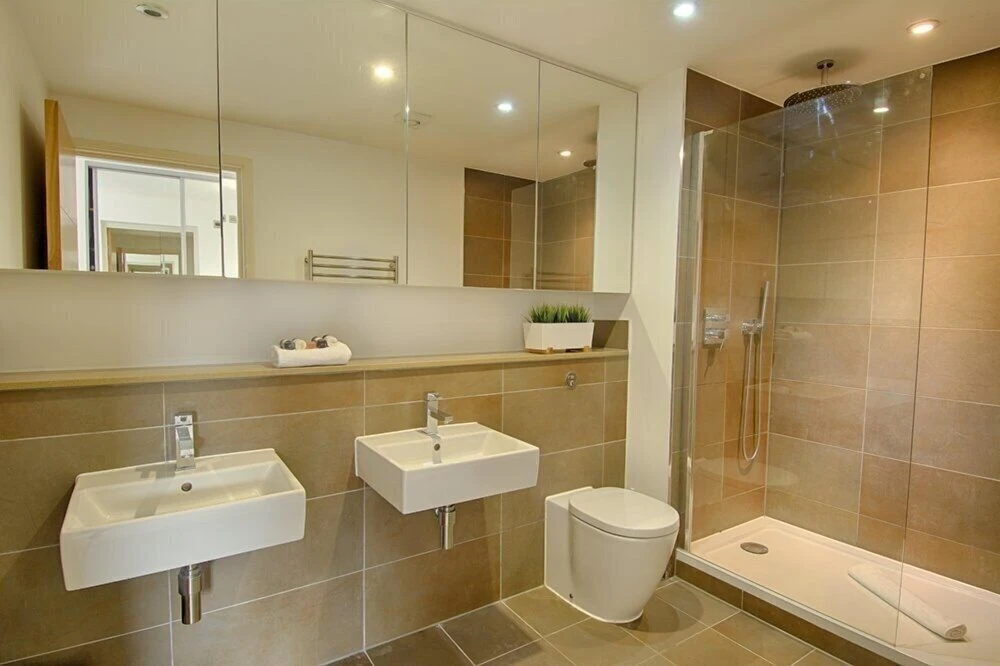 Roomspace Apartments -Bradley Court