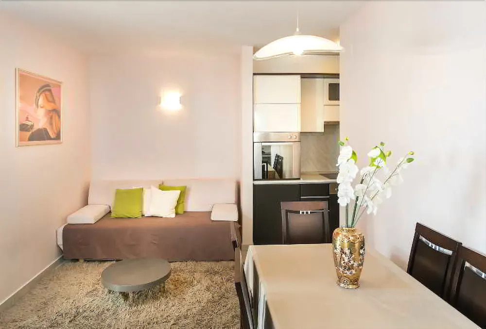 Apartment Karmen