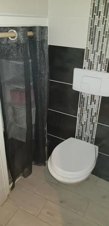 4COMA2 - Appartement plein pied pour 4 personnes proche plage