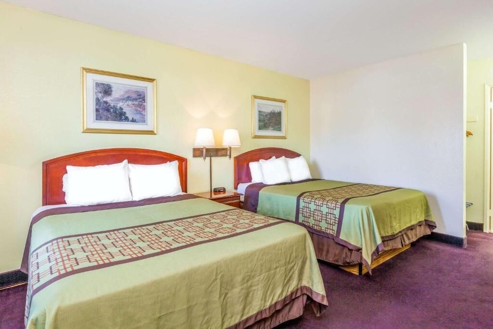 TrueStay Inn