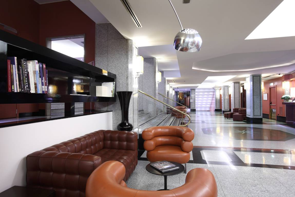Отель Starhotels Ritz