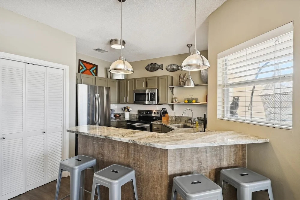 Sandpiper Cove 9214 2 Bedroom Condo by RedAwning