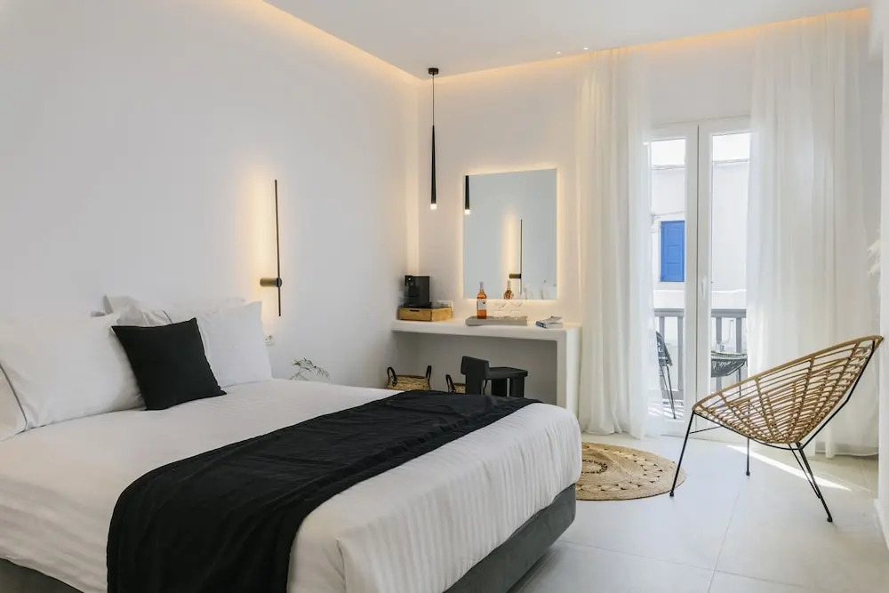 Sunset Windmills Suites