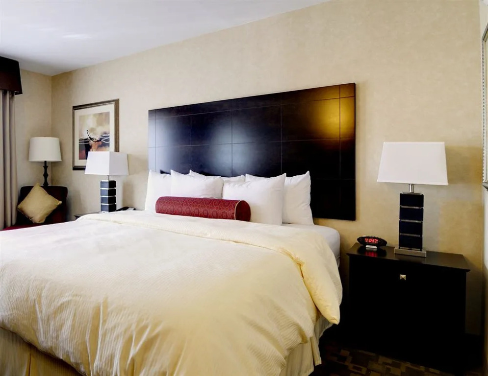 Clarion Inn Elmhurst - Oakbrook