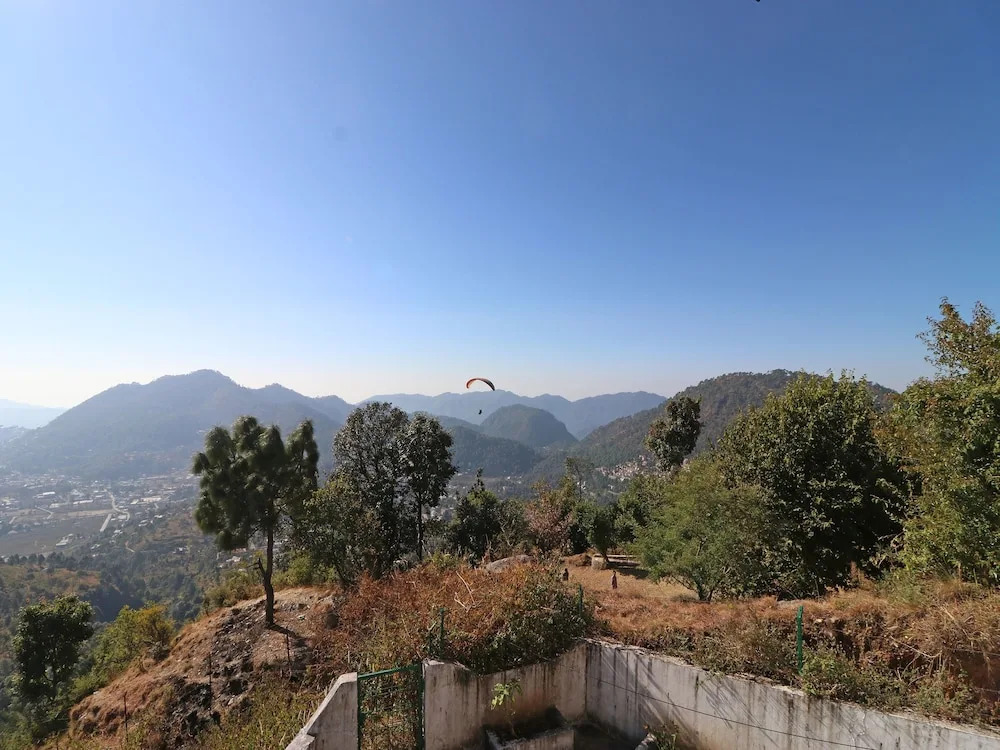 OYO 10814 Home Vintage 2BHK Villa Ghorakhal