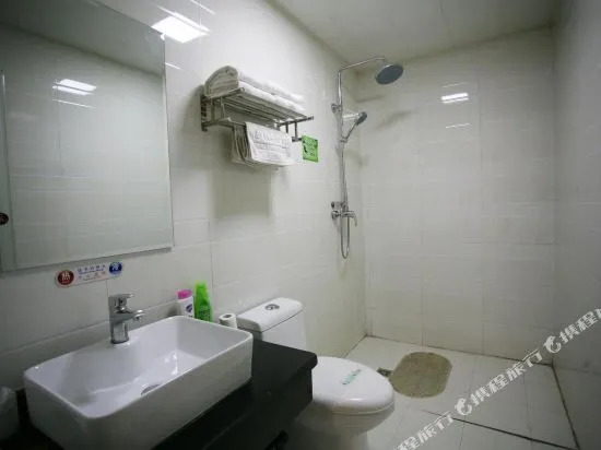 Changjiemingchuang Hotel (Jinzhong Yuci Railway Station Outlet)