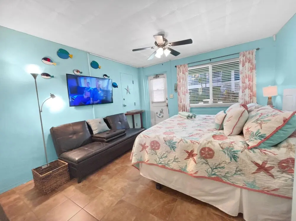 Tropic Terrace #23 - Beachfront Rental Condo by RedAwning