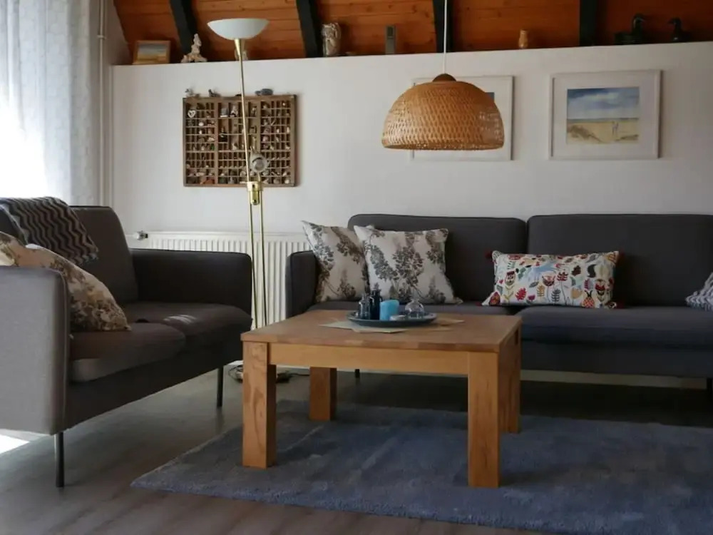 Long Comfortable Holiday Residence