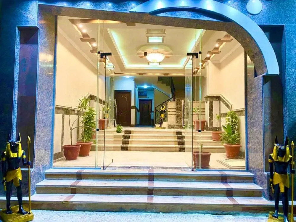 Charbel Hotel