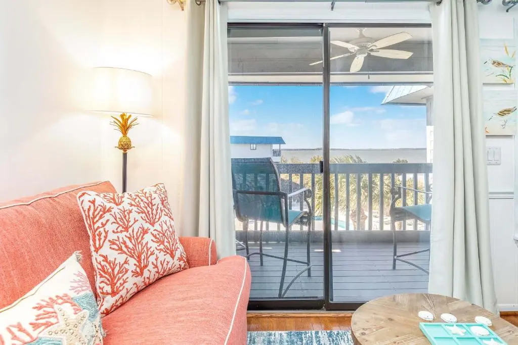 Beach Racquet A313 by Tybee Vacation Rentals