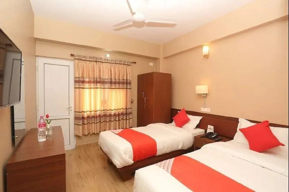 Oyo 714 Hotel Om