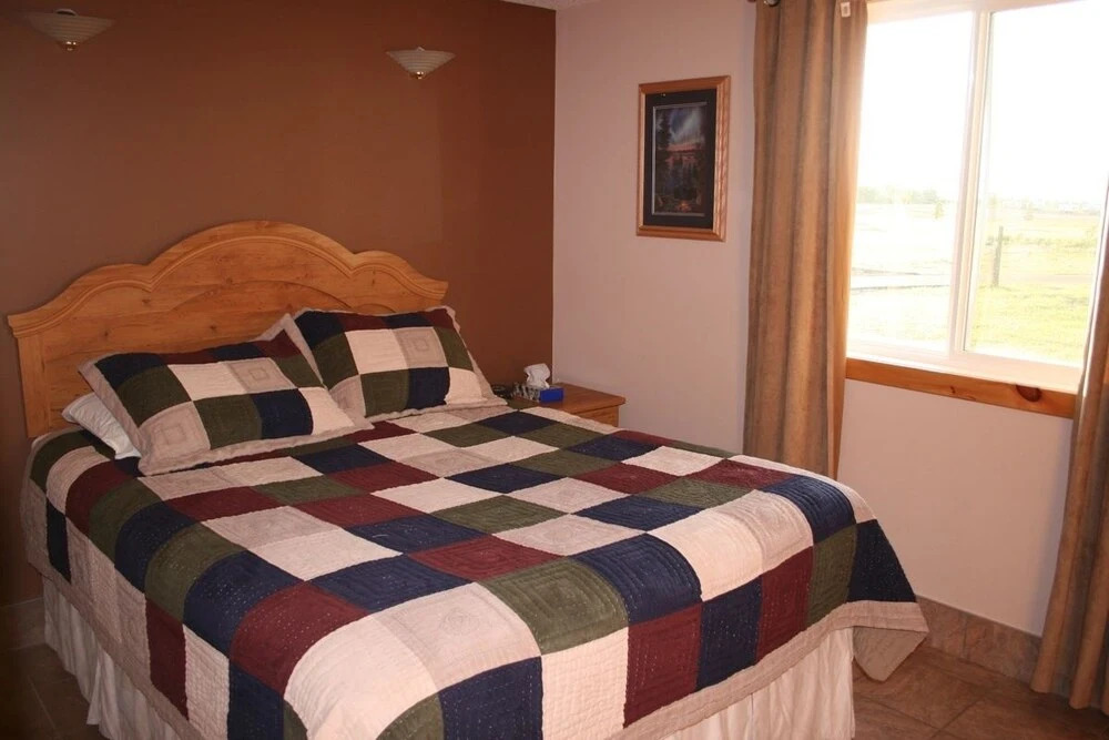 Happy Trails Campground & Cabins