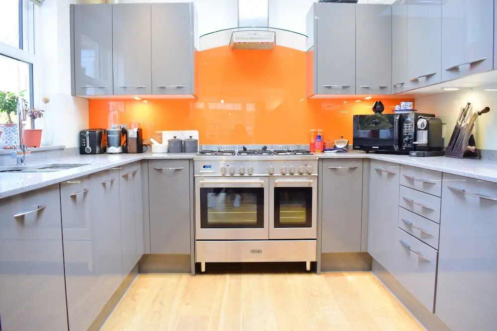 3 Bedroom House in Putney