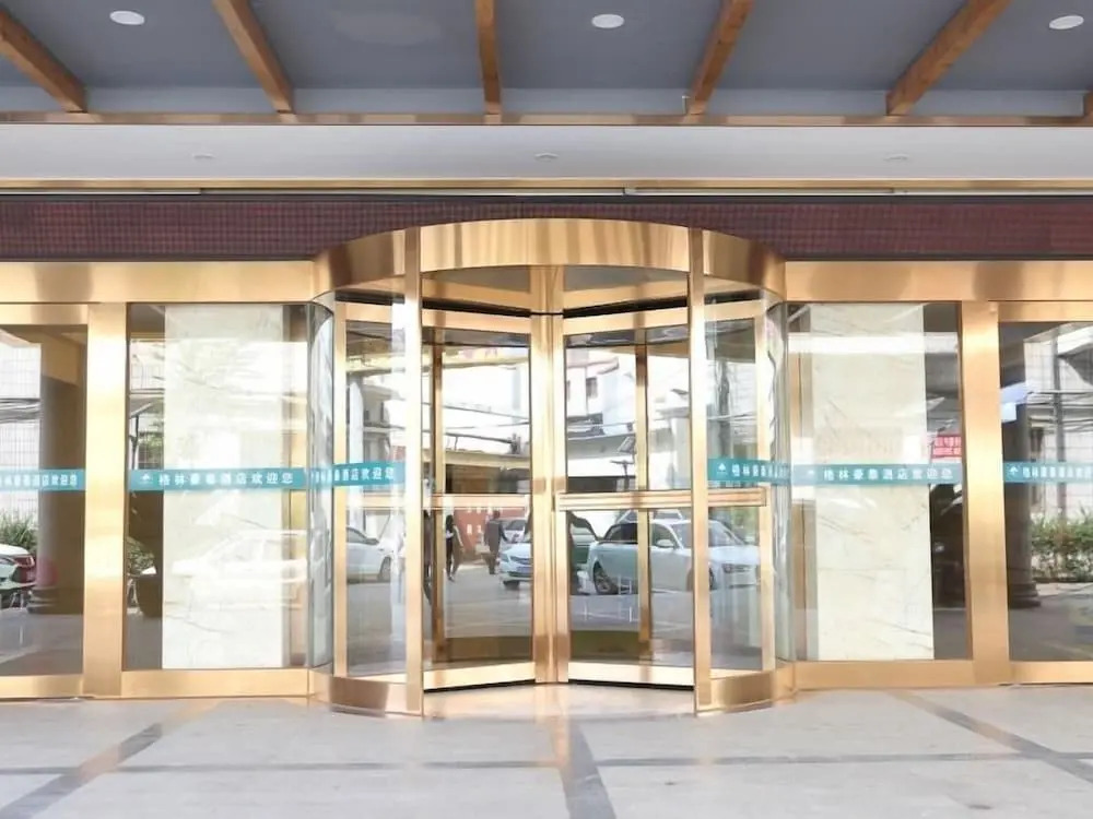 Tianjin Yuetan Hotel