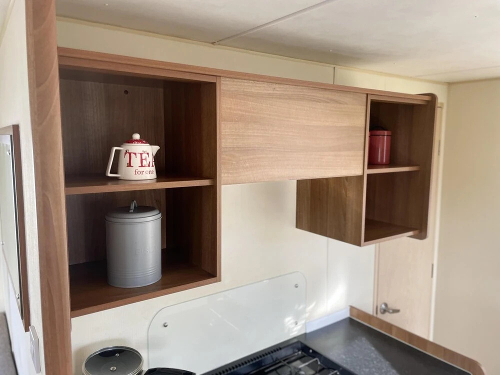 Captivating 2-bed Caravan in Clacton-on-sea