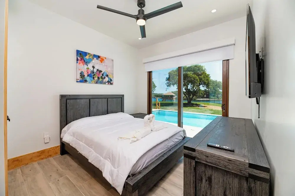 Paradise Reef Villas