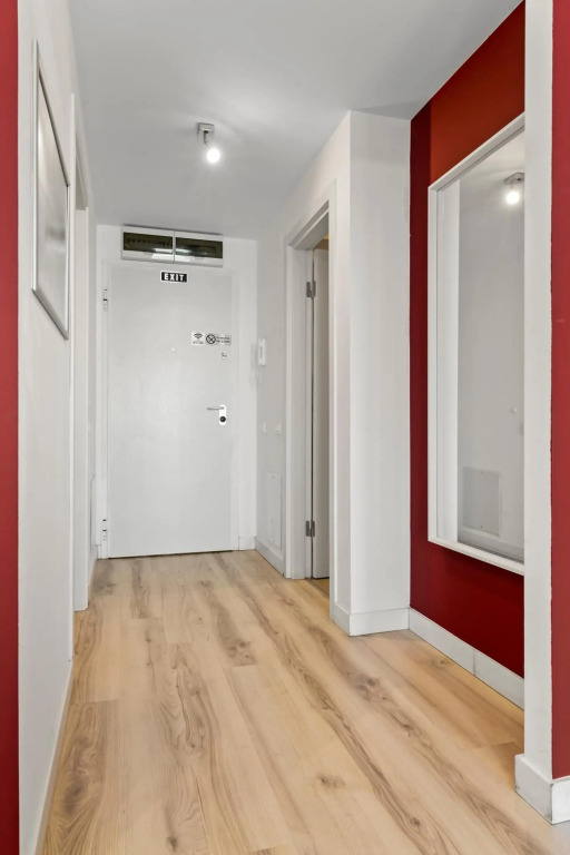 AQUARIUS: Upscale Flat in the Heart of Bucharest