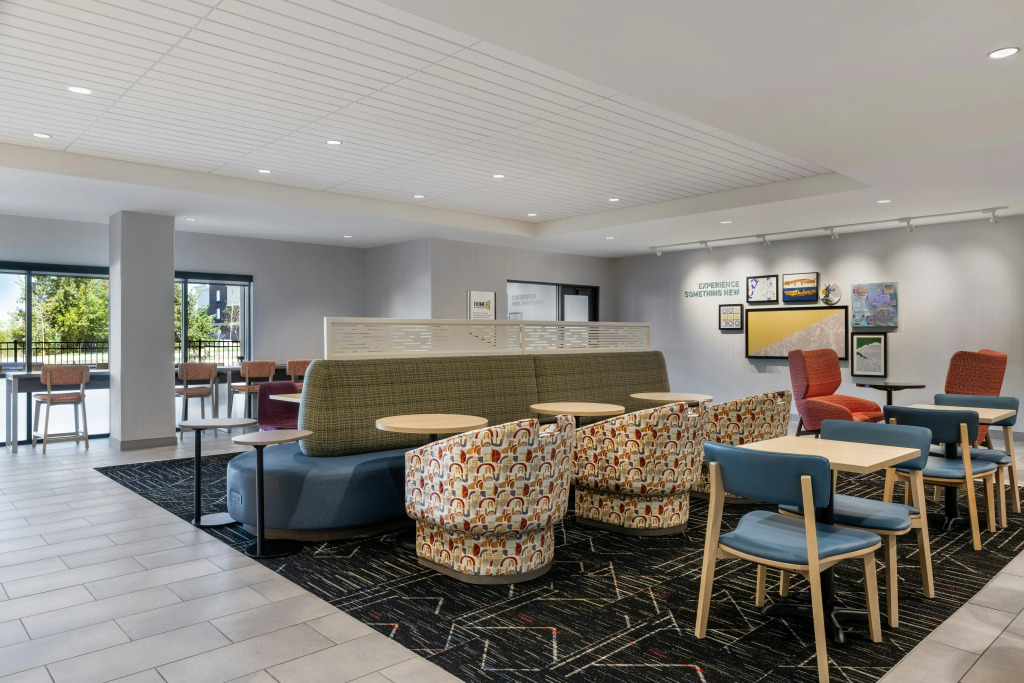 Home2 Suites By Hilton Altoona Des Moines