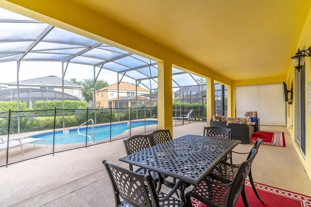 2712 Emerald Island