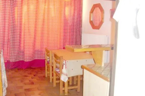 Apartment Vouille de Belle-Hutte