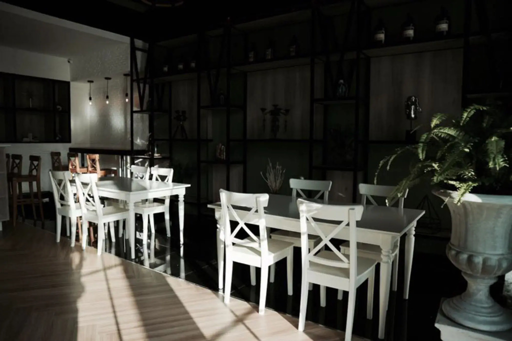 Travel Light Hostel Pattaya