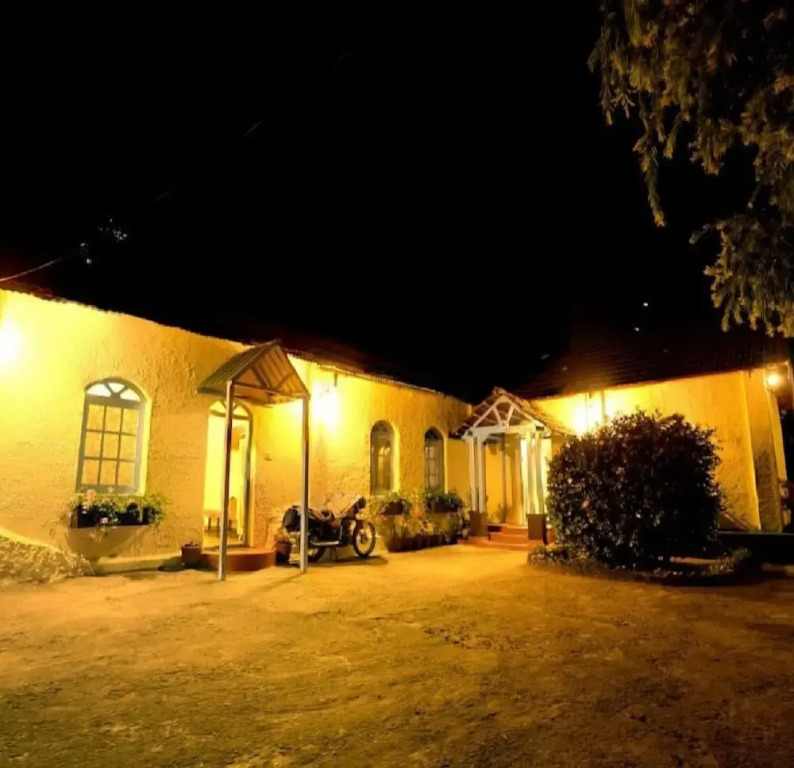 La Address Retreat