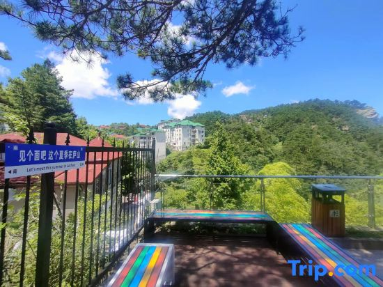 Yiduoyun Vacation Apartment