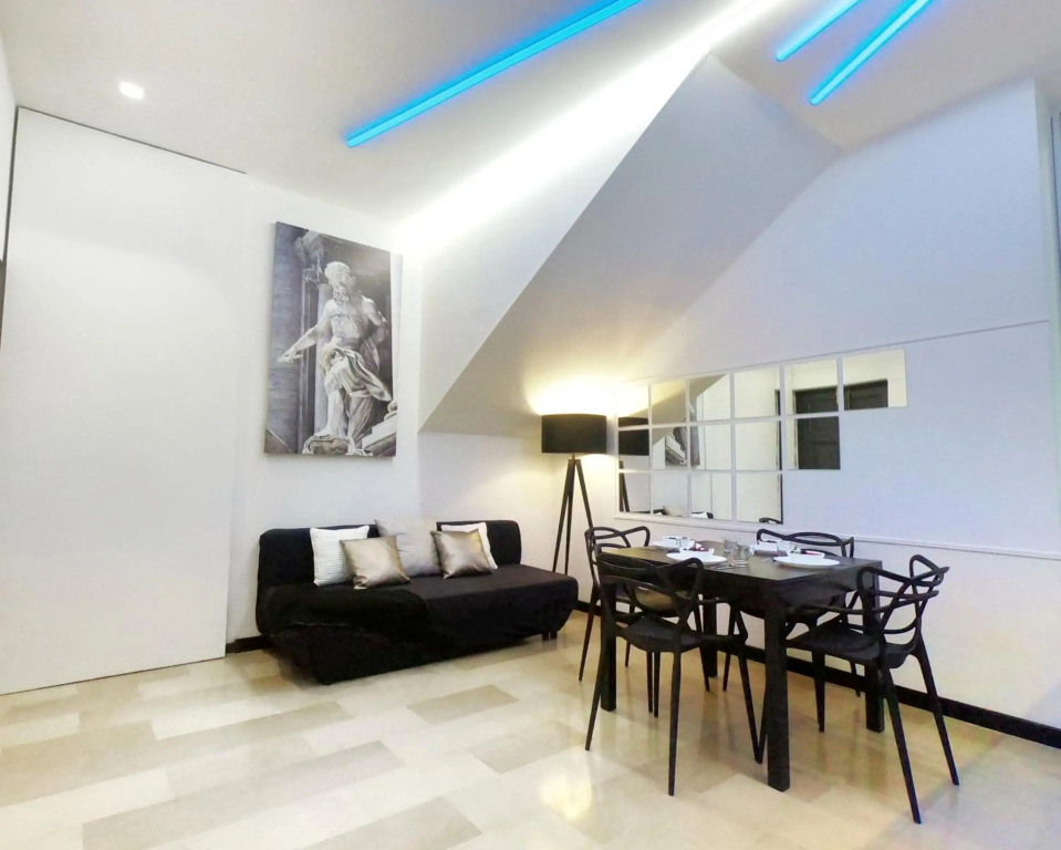LUX- Spanish Steps 60A Luxury Suite Apartment