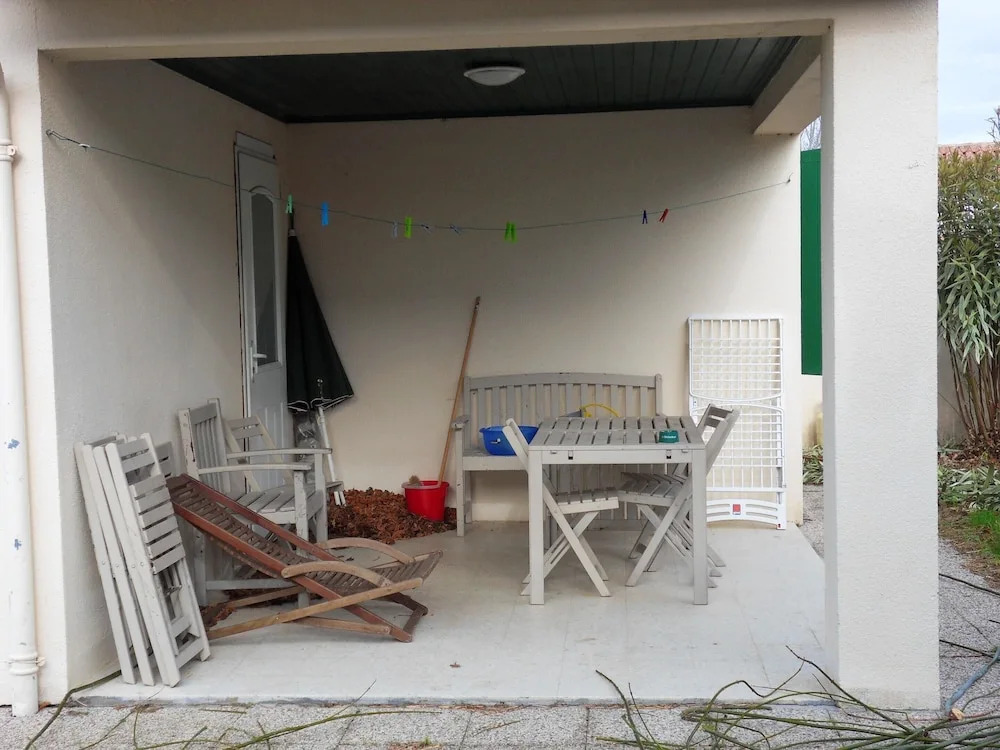 House With 3 Bedrooms in La Couarde-sur-mer, With Enclosed Garden and