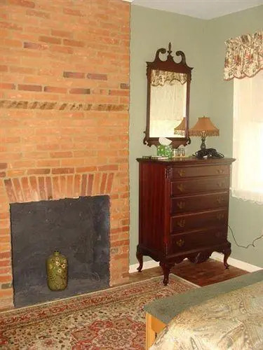 The Tillie Pierce House Inn