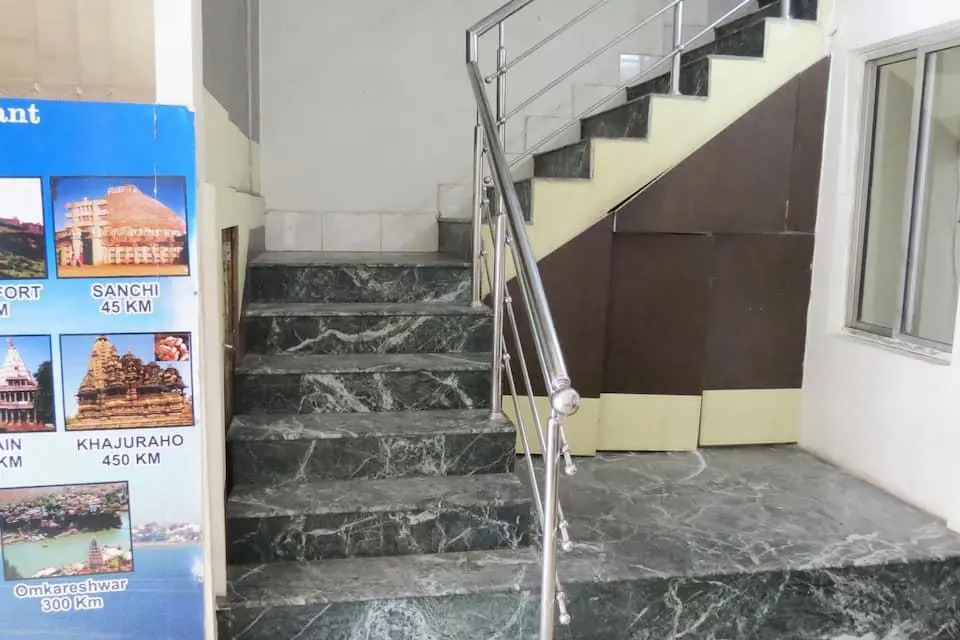 Hotel Kasturi Continental