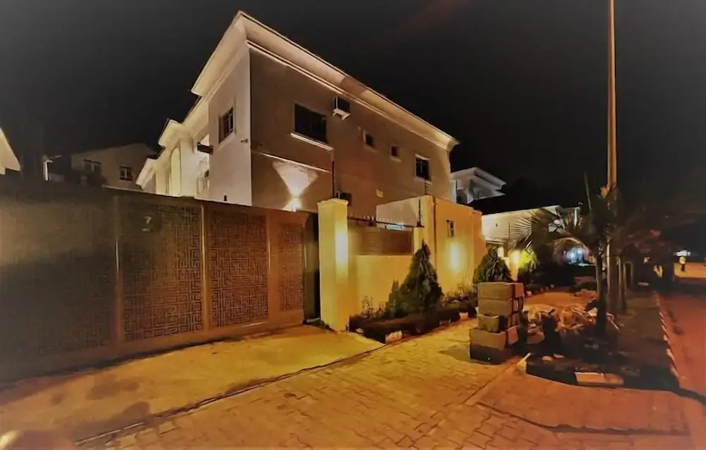 Imperio Luxurious Boutique Apartments