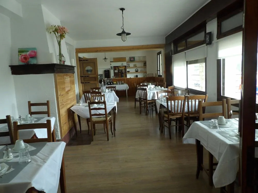 Logis Hotel de lArtuby