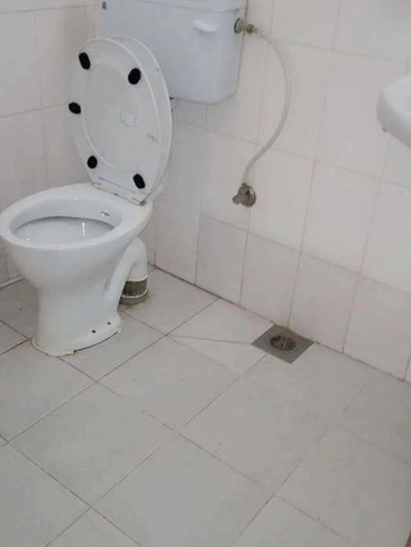Hotel Sisters Home
