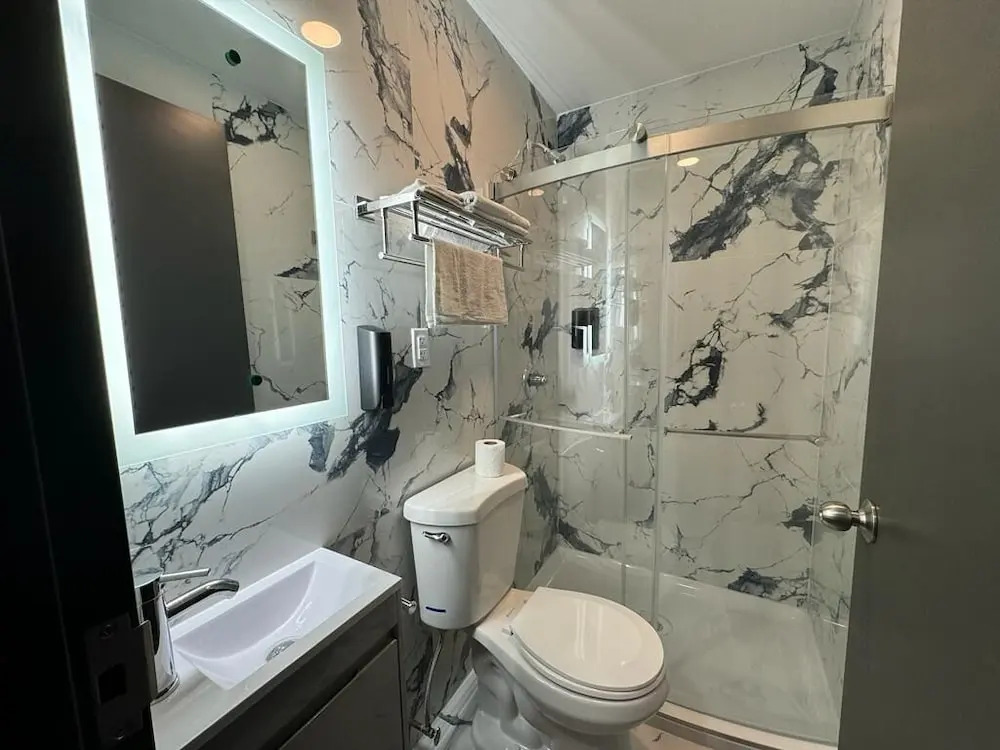 Moon Hotel Brooklyn