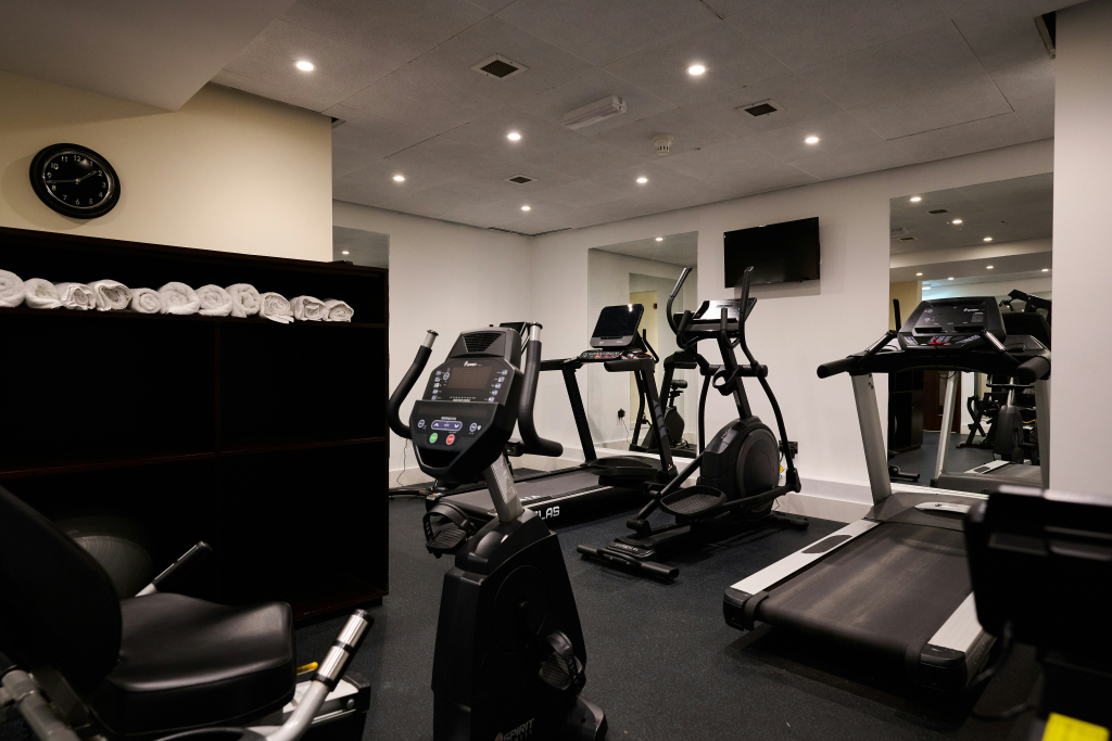Sandman Signature London Gatwick Hotel