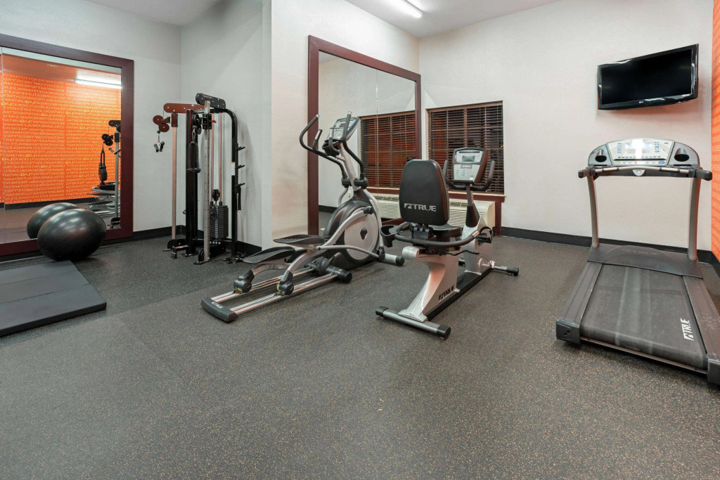 La Quinta by Wyndham Houston IAH Bush Intl Airport E