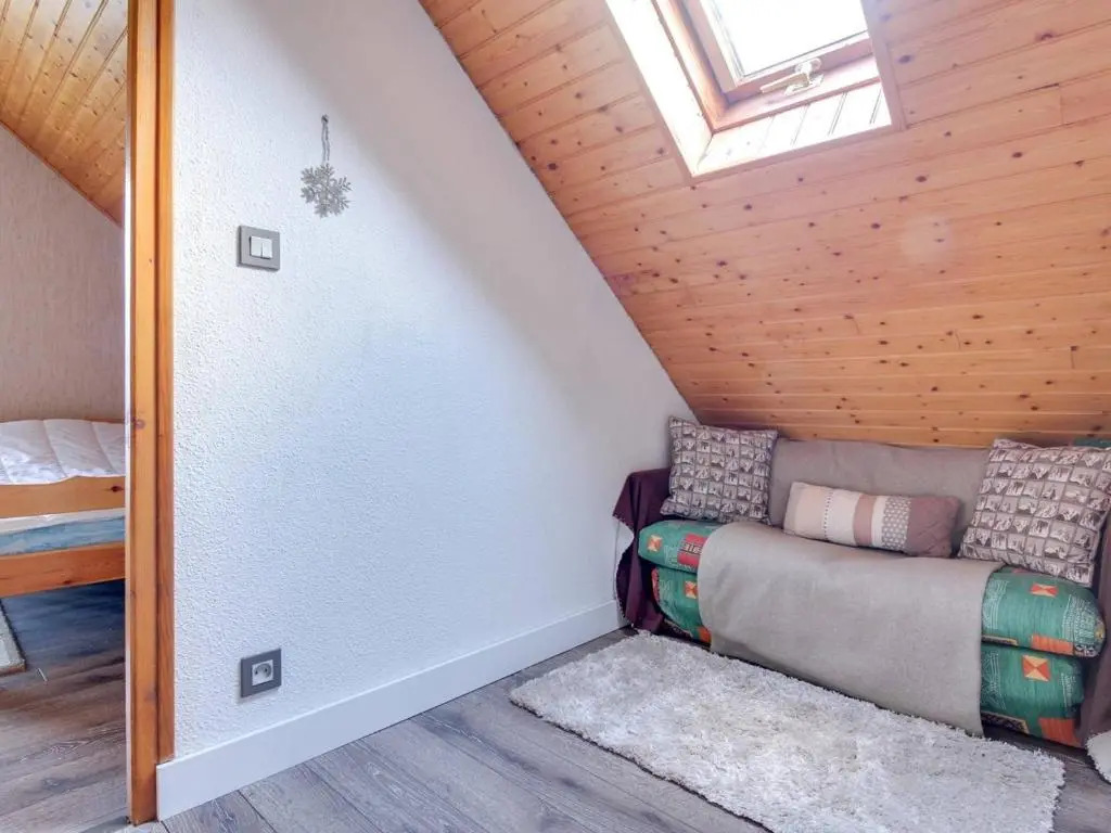 Chalet en duplex à Cauterets, 2 chambres, 7 pers., terrasse, près des remontées, parking inclus - FR-1-401-6
