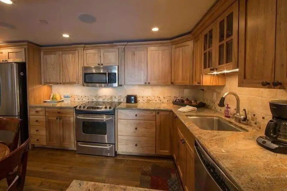 Condo with Onsite Pool & Hot Tub, Free WiFi & Garage Parking by RedAwning